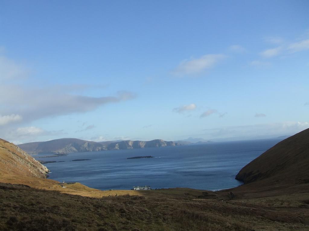 Achill West Coast House Bed & Breakfast Dooagh Exterior photo