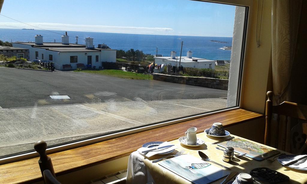 Achill West Coast House Bed & Breakfast Dooagh Exterior photo