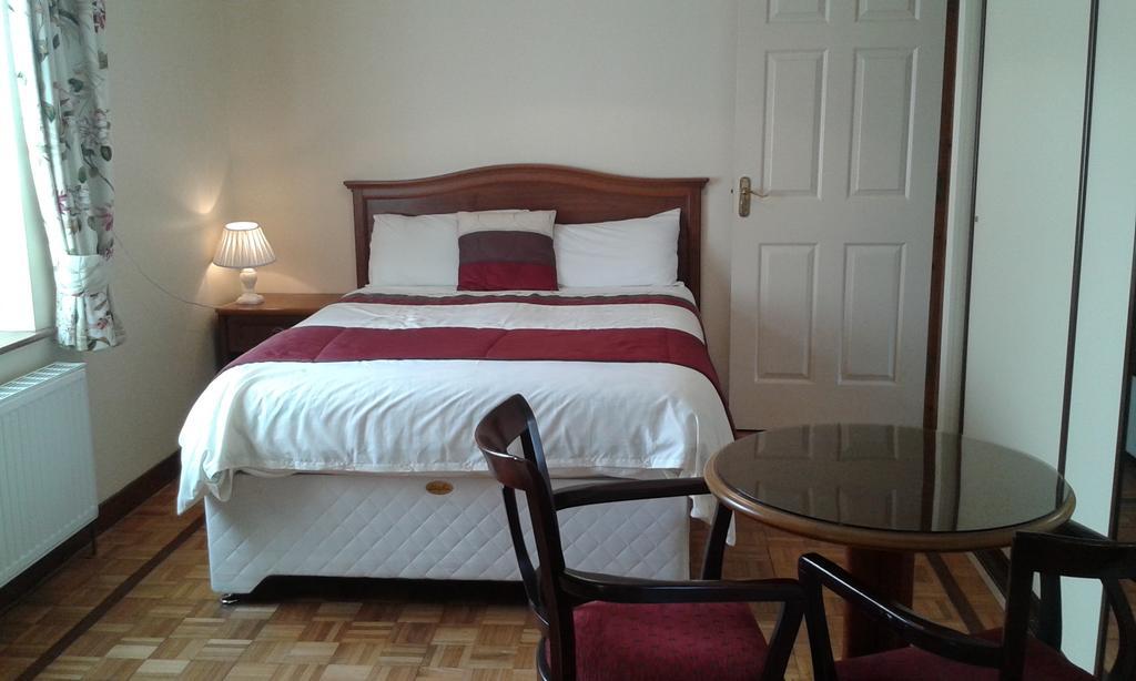 Achill West Coast House Bed & Breakfast Dooagh Exterior photo