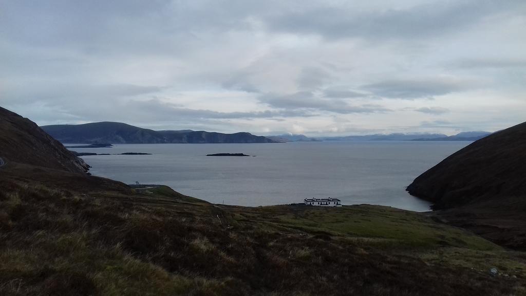 Achill West Coast House Bed & Breakfast Dooagh Exterior photo