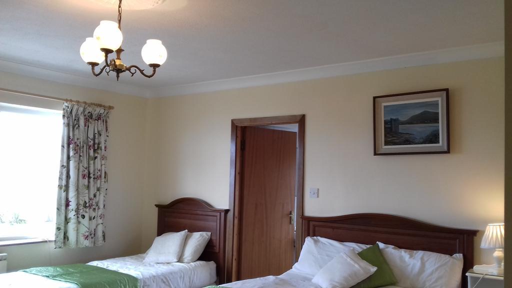 Achill West Coast House Bed & Breakfast Dooagh Exterior photo