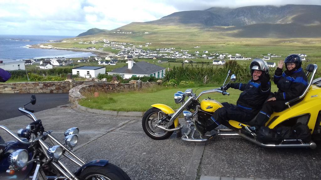 Achill West Coast House Bed & Breakfast Dooagh Exterior photo